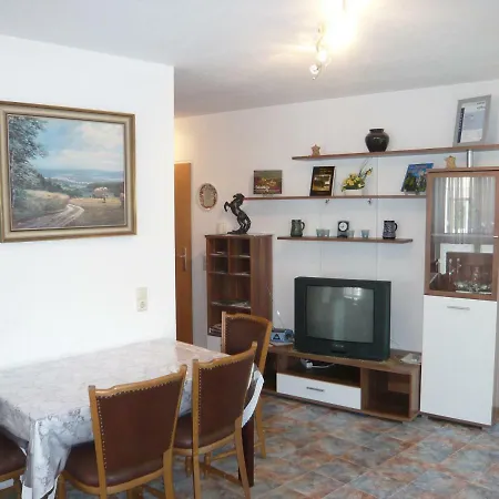 Ferienwohnung Sara Apartamento *